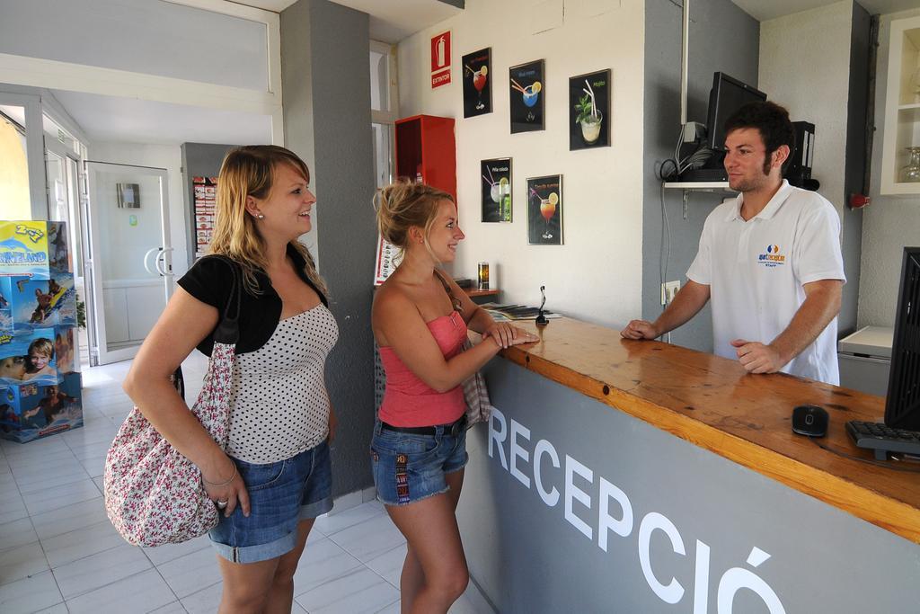 Ar Enjoy Monjardi Appartement Lloret de Mar