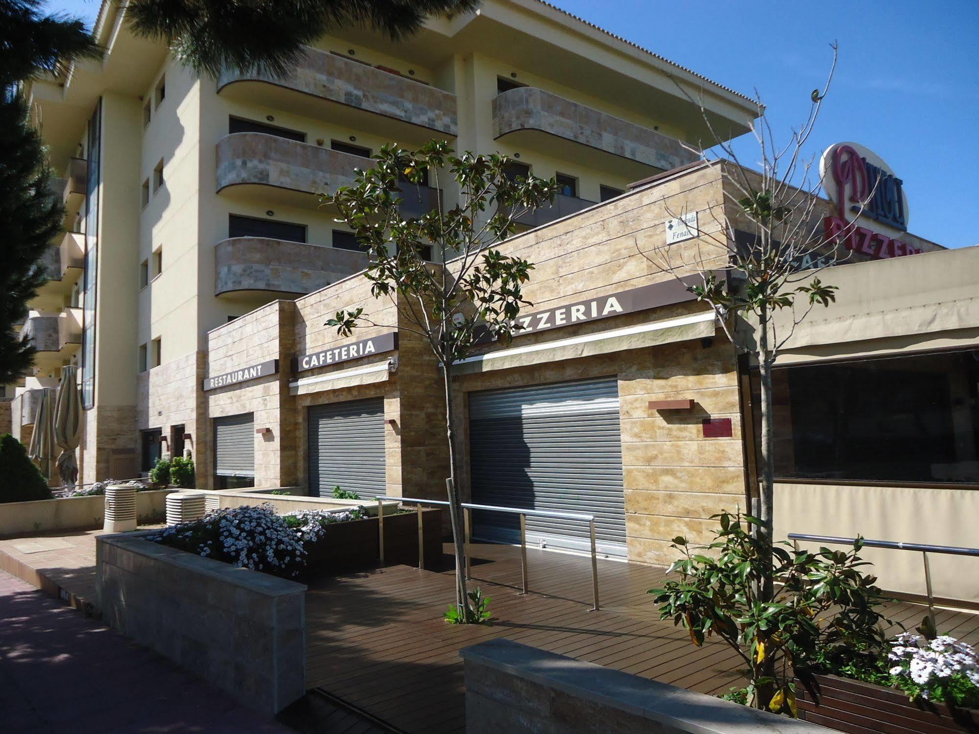 Avenida Fenals Apartment *