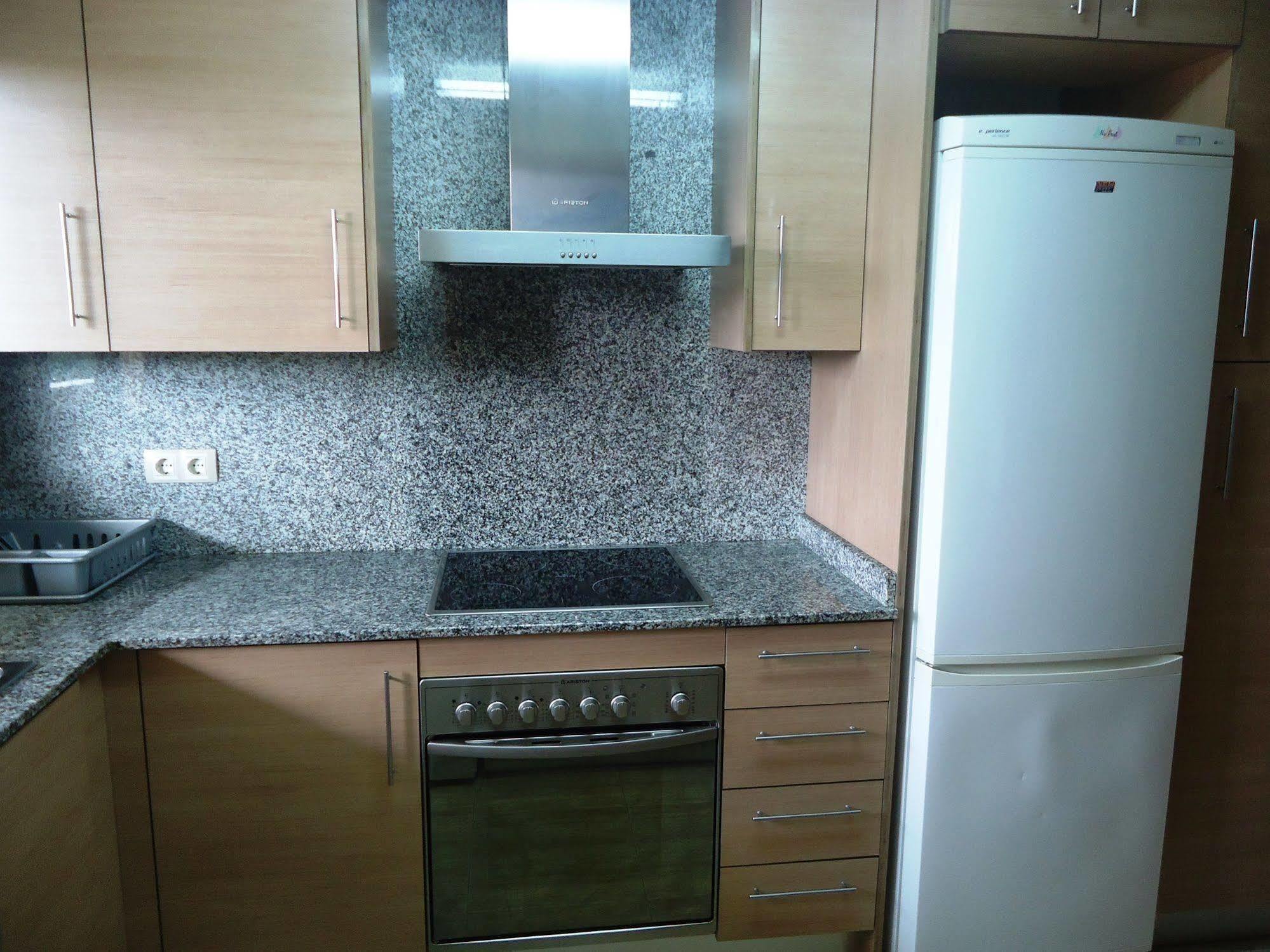 Avenida Fenals Apartment *
