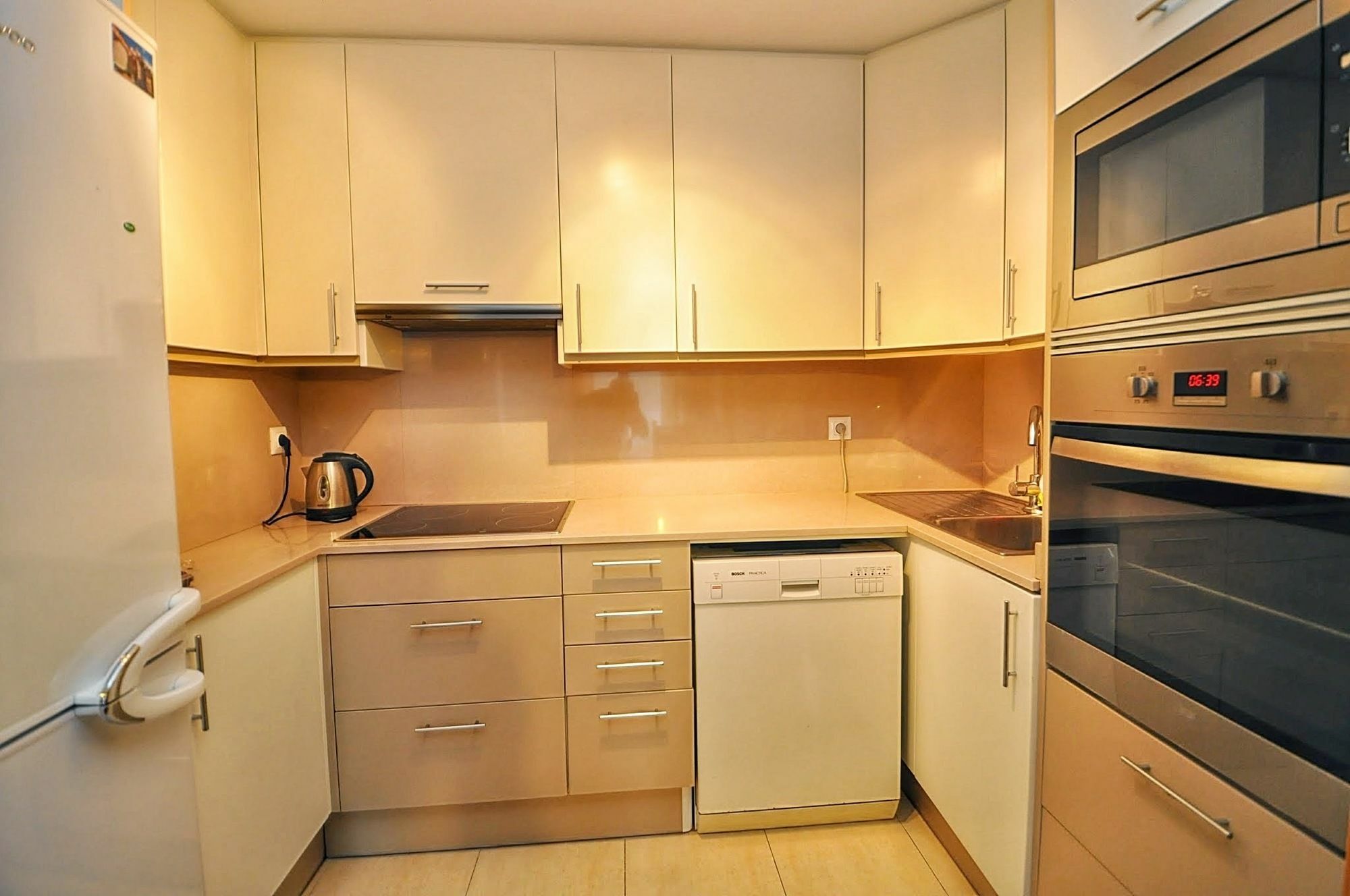 Esmeralda Lloret Apartment