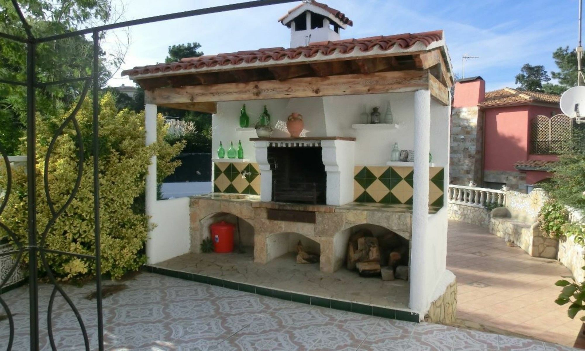 Villa In - 104821 By Mo