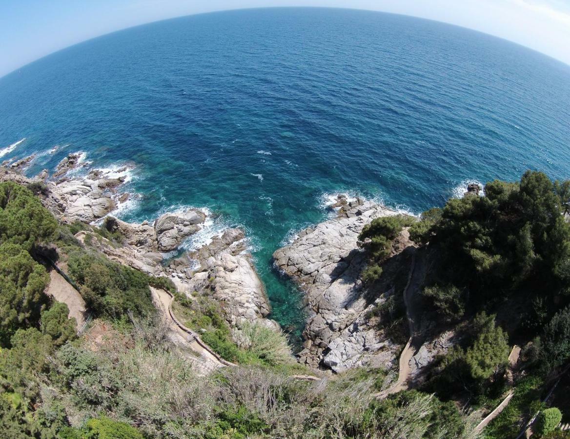 Al Lado Del Mar 