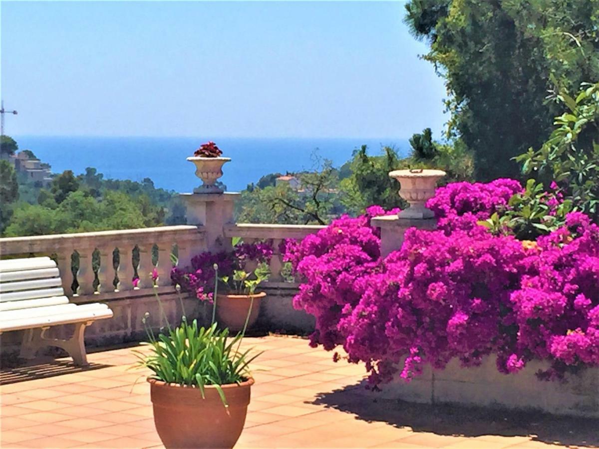 Holiday home Lloret Turo