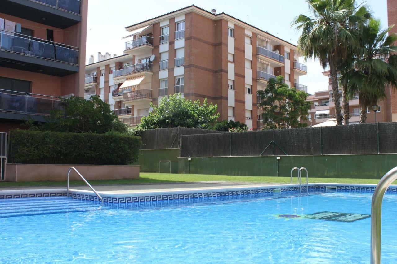 Apartment Fantastic 3 Bedroom Apartment, 300m To The Sea Lloret de Mar