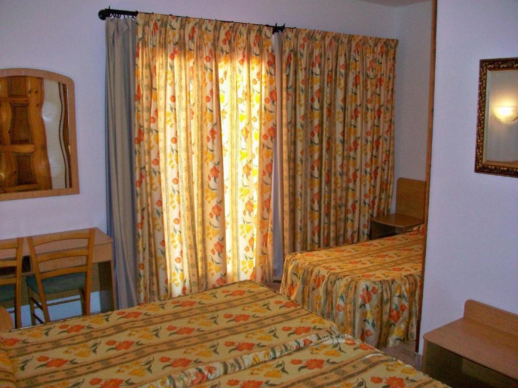 Oyo Goya Hotel Lloret de Mar