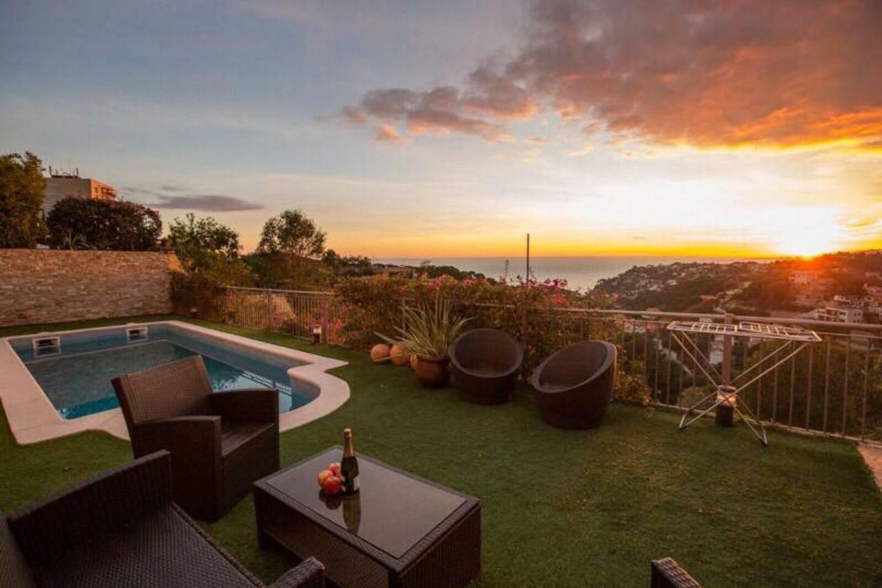 Luxury Vista Del Mar Villa Lloret de Mar