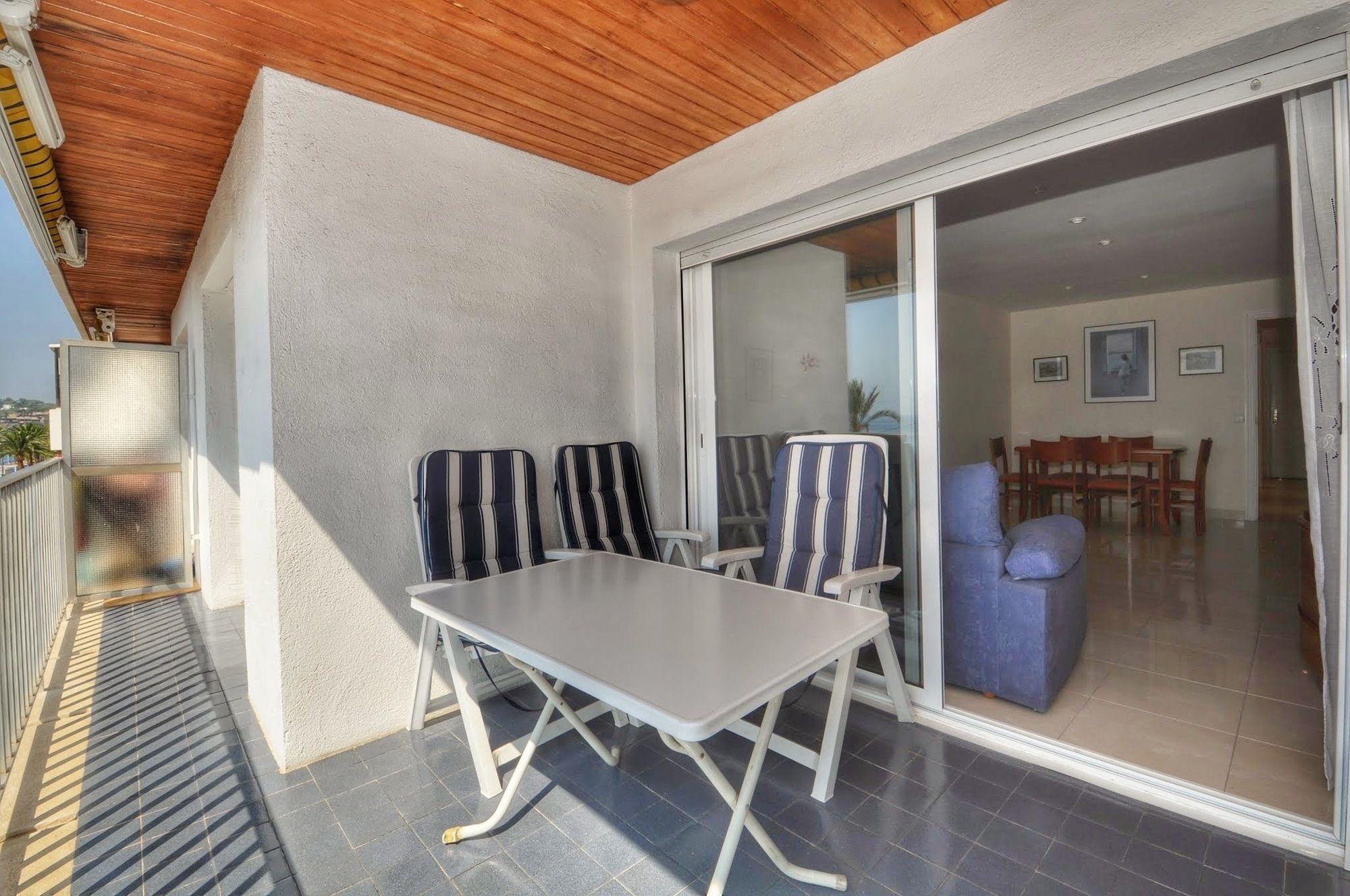 B52 Lloretholiday Apartment *