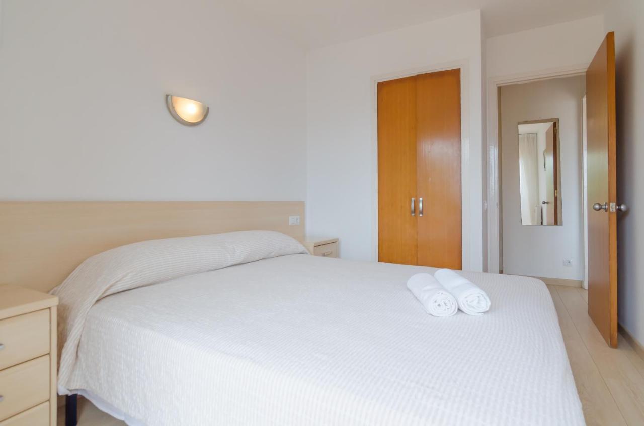 Apartment Palmeras 1 *