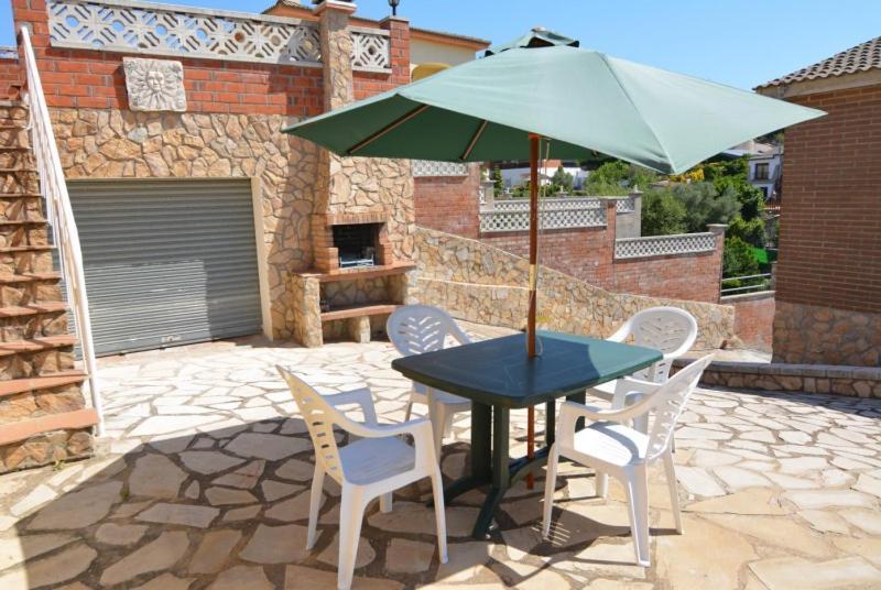 Club Villamar - Poppy Villa Lloret de Mar