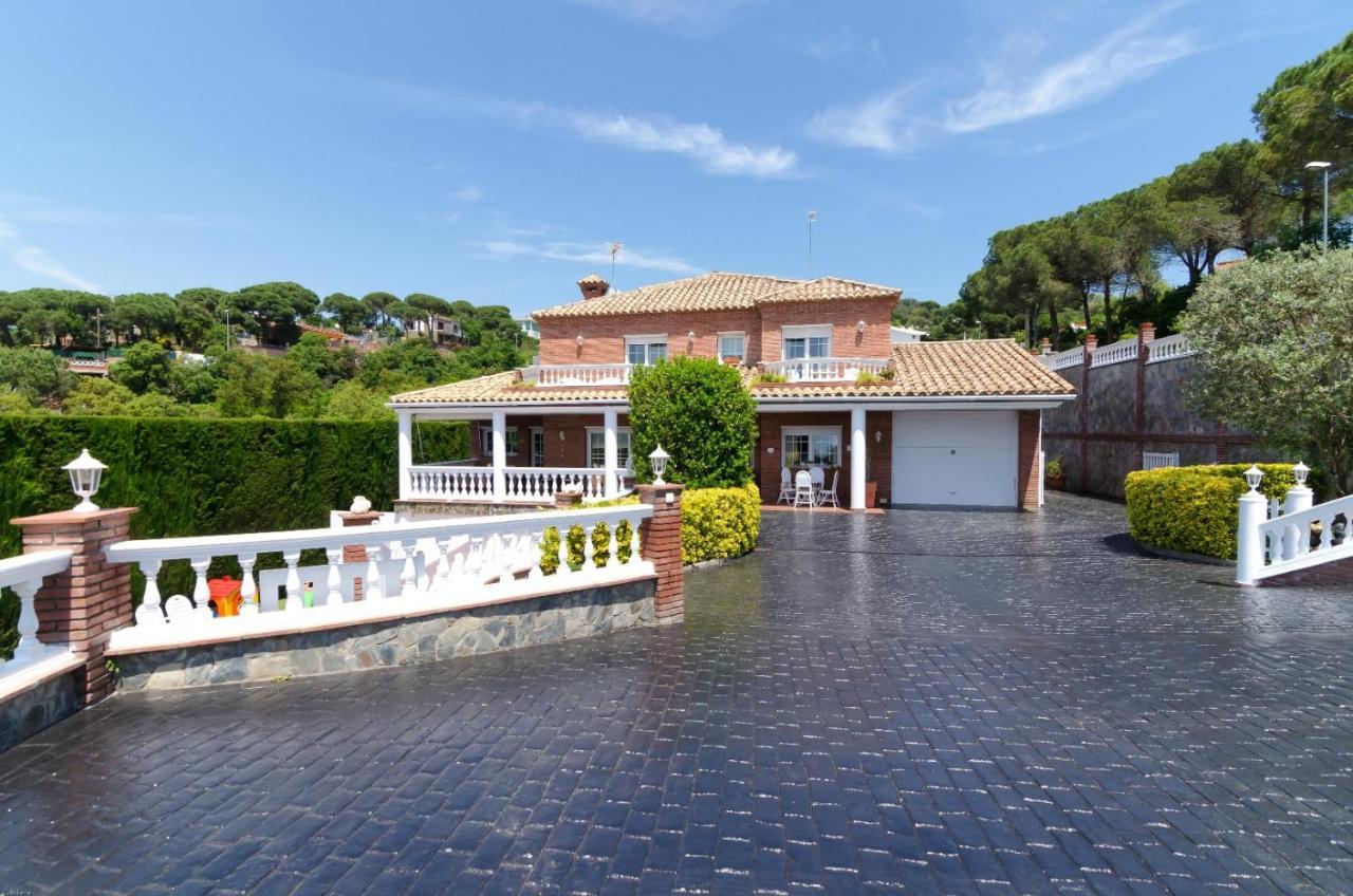 Club Villamar - Champagne Villa *