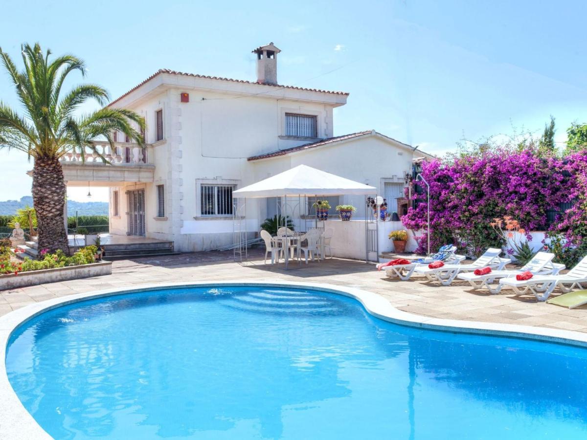 Holiday home Holiday El Paraiso Lloret de Mar