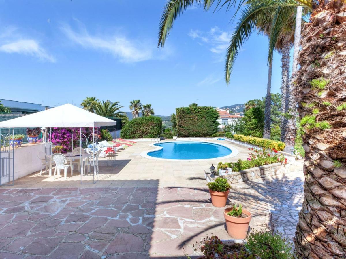 Holiday home Holiday El Paraiso