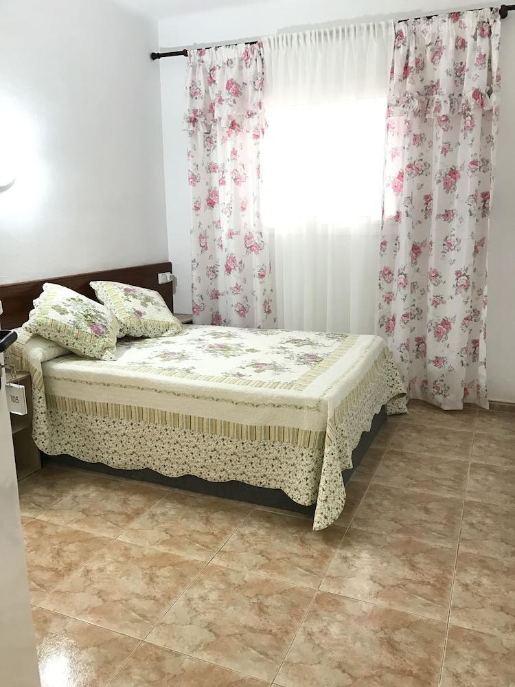 Guest house Playa Sol Costa Brava