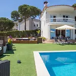 2 Brav - Lloret De Mar