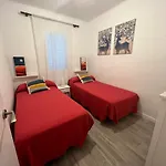 Apartamentos La Isla A