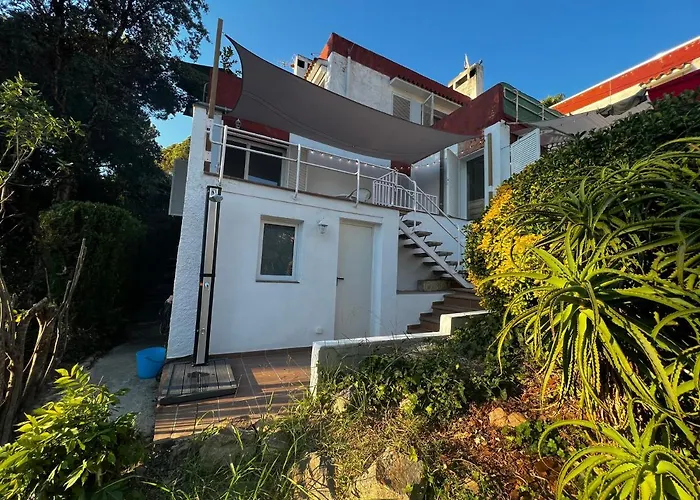 Apartamentos La Isla A