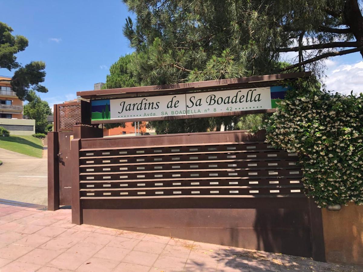 Apartment Sunny Sa Boadella Big Solarium Sea View Lloret de Mar