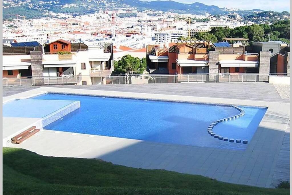 Sunny Sa Boadella Big Solarium Sea View Apartment *