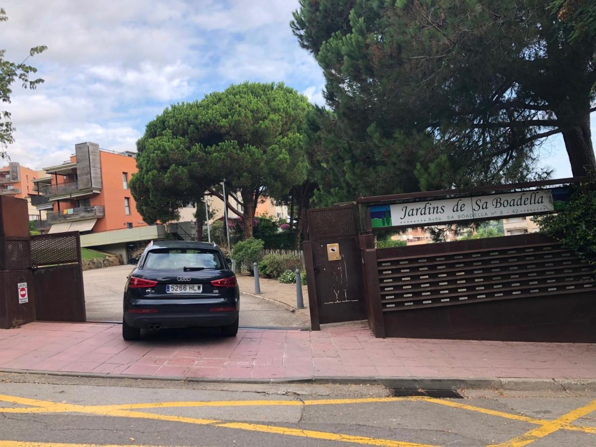 Sunny Sa Boadella Big Solarium Sea View Apartment