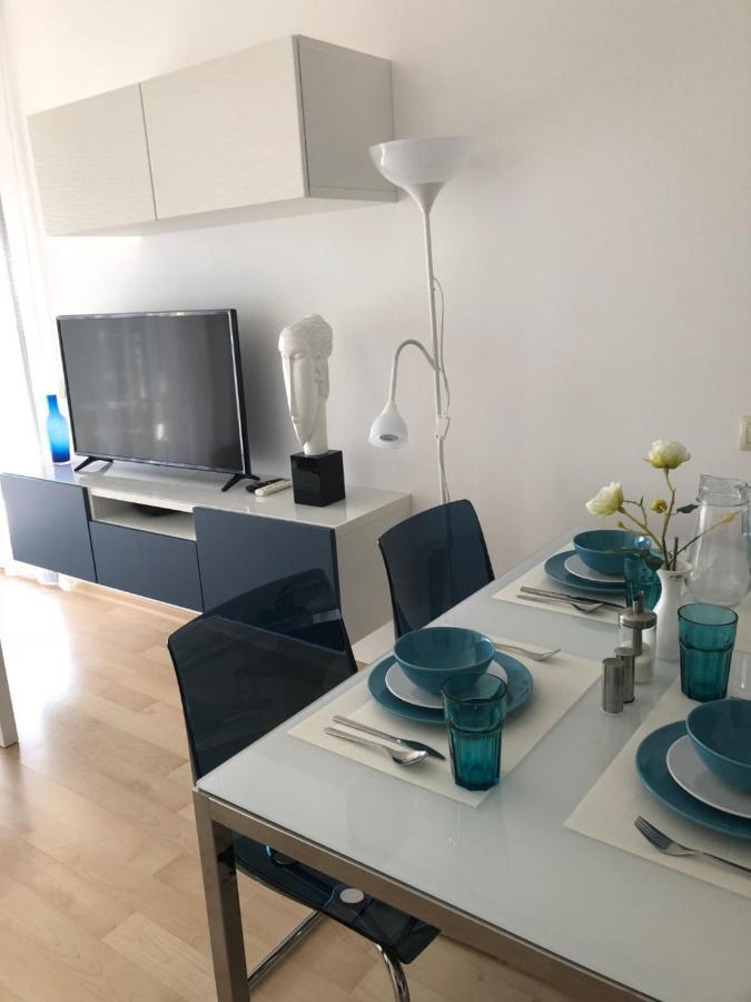 Apartment Sunny Sa Boadella Big Solarium Sea View Lloret de Mar