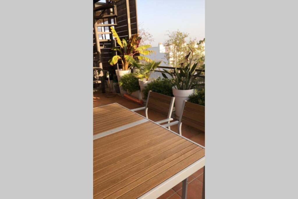 Sunny Sa Boadella Big Solarium Sea View Apartment