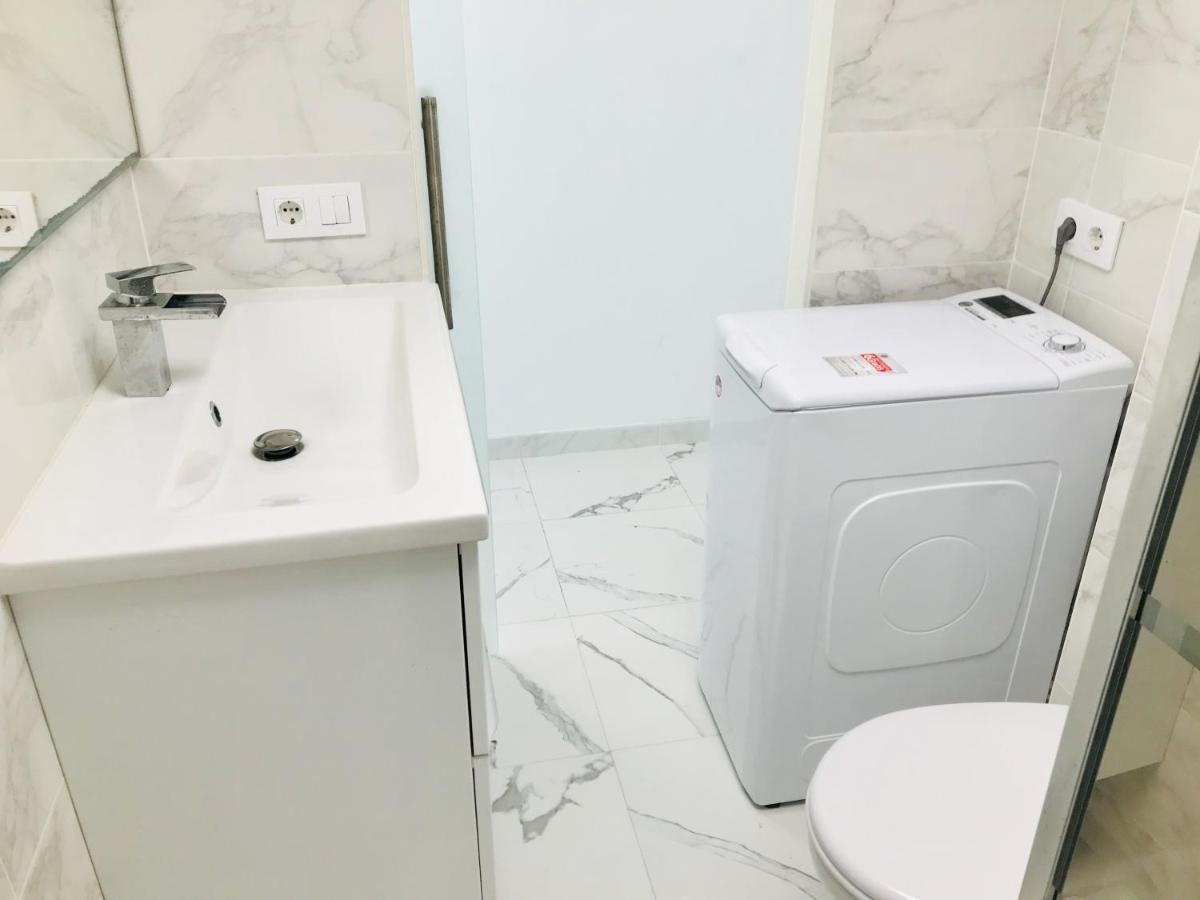 Modern And Design Studio Near The With Large Swimming Pools Apartment Lloret de Mar