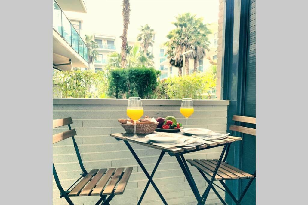 Con Piscina Y Parking En Apartment Lloret de Mar