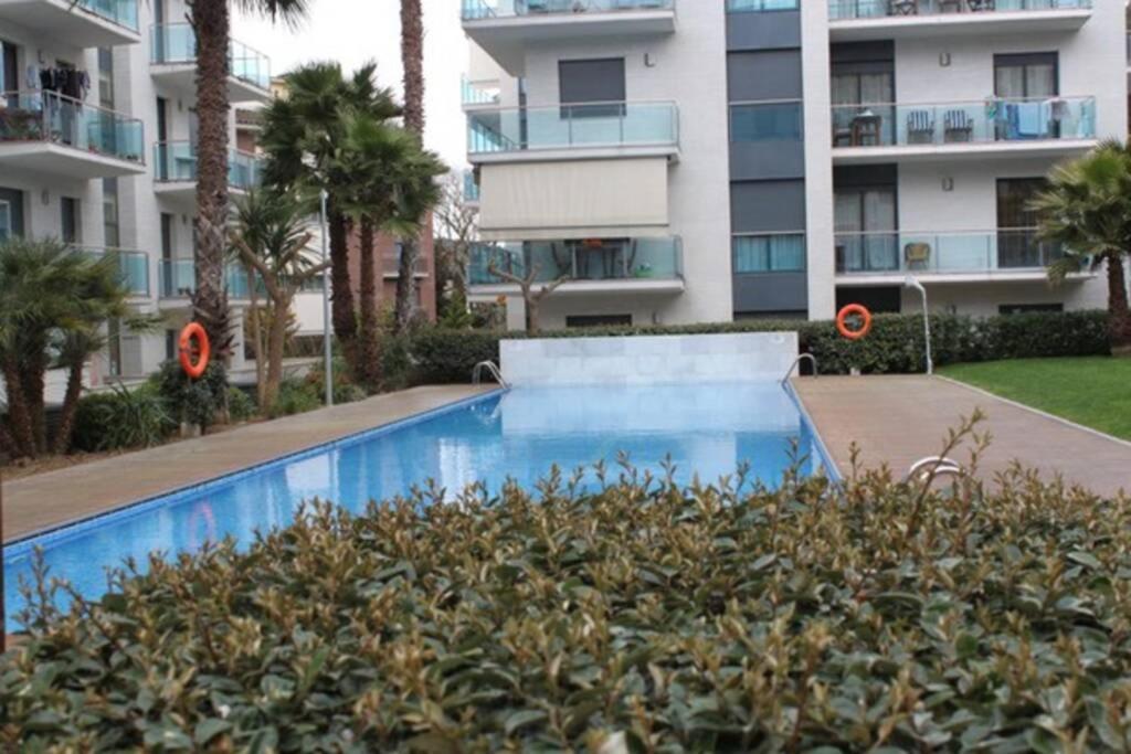 Con Piscina Y Parking En Apartment *