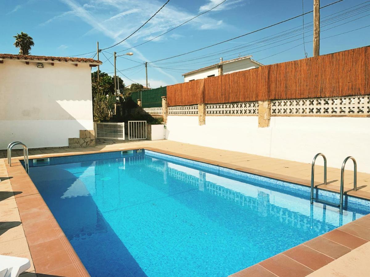 Mas Blau Villa *