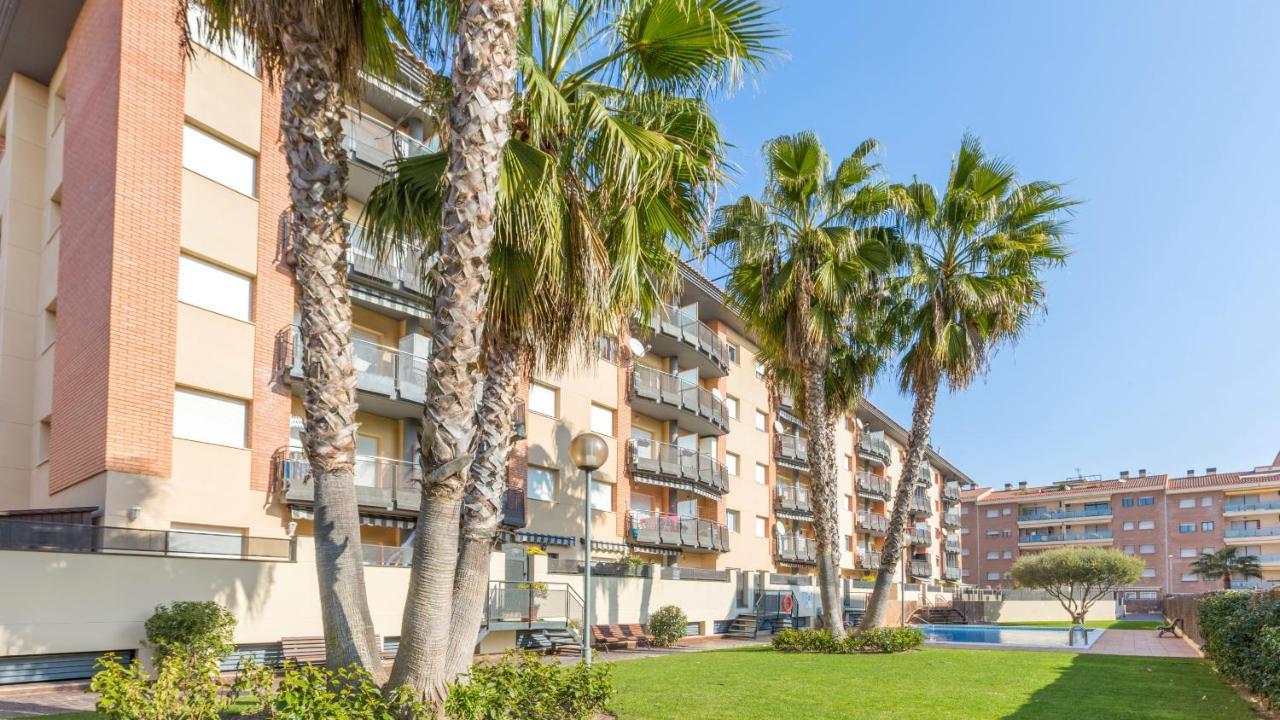 2p-51 - * Lloret de Mar