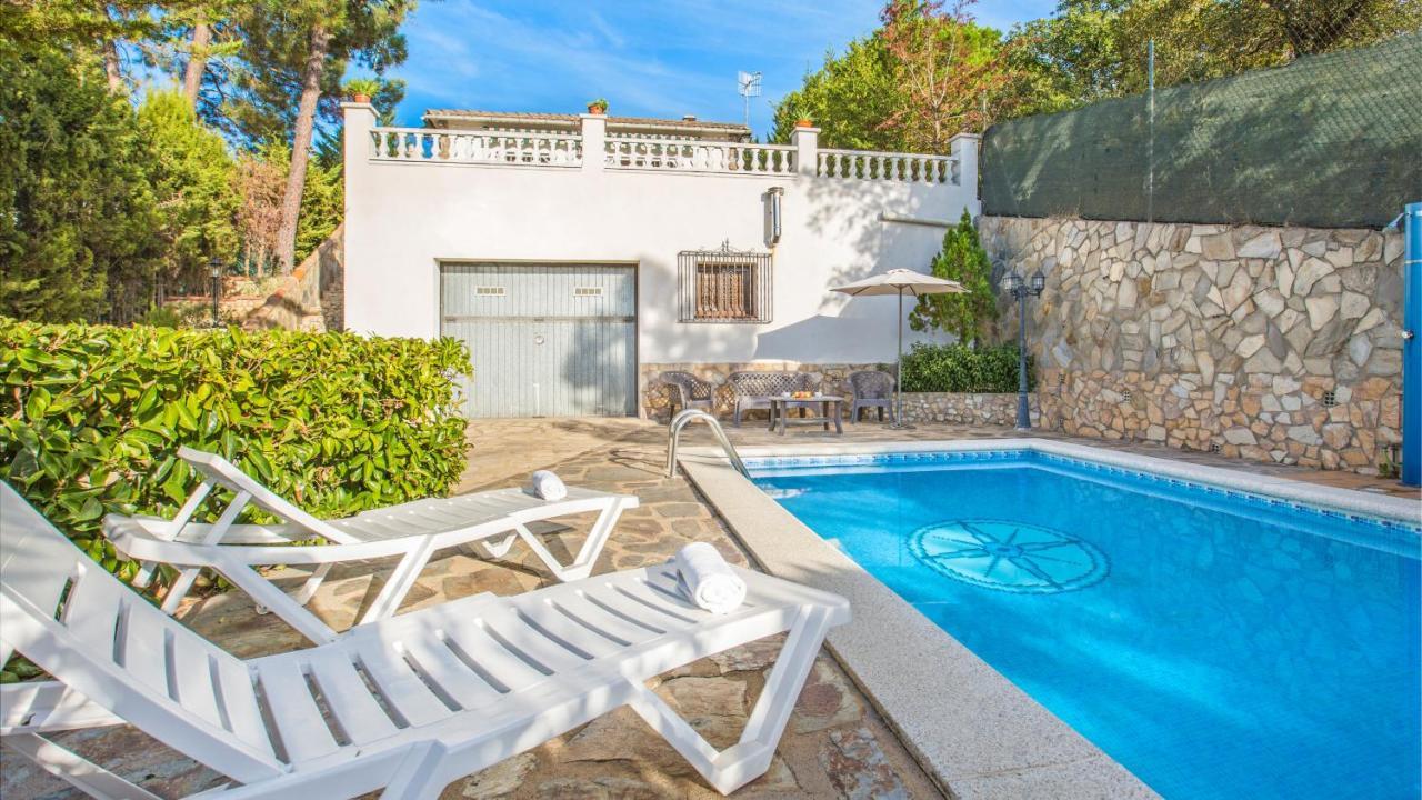 Villa 2con - *