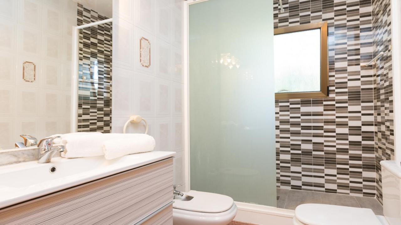 Villa 2con - *