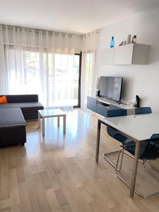 Sunny Sa Boadella Big Solarium Sea View Apartment