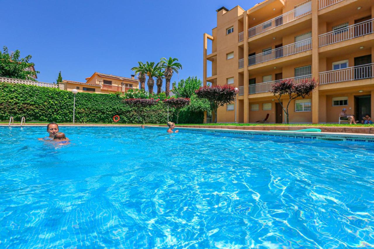 Austral - Only Families Apartment
