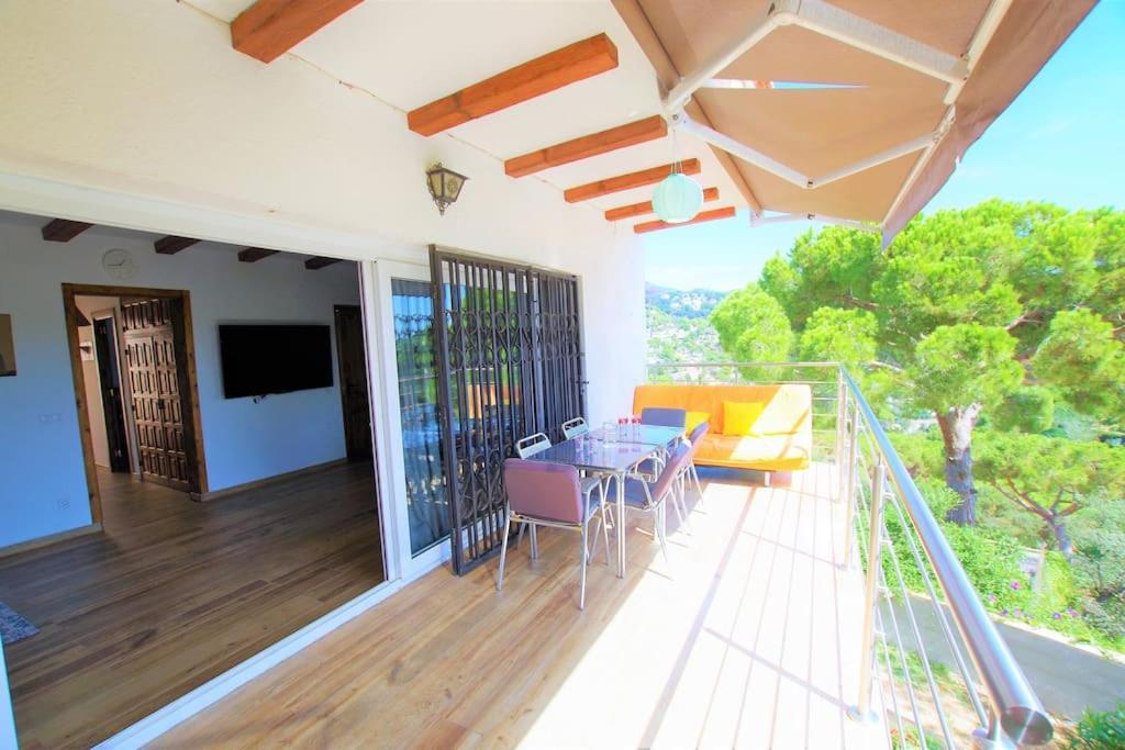 Holiday home V&v Lloret-villa Suecia: Mountain View Casita With Air Conditioning Lloret de Mar