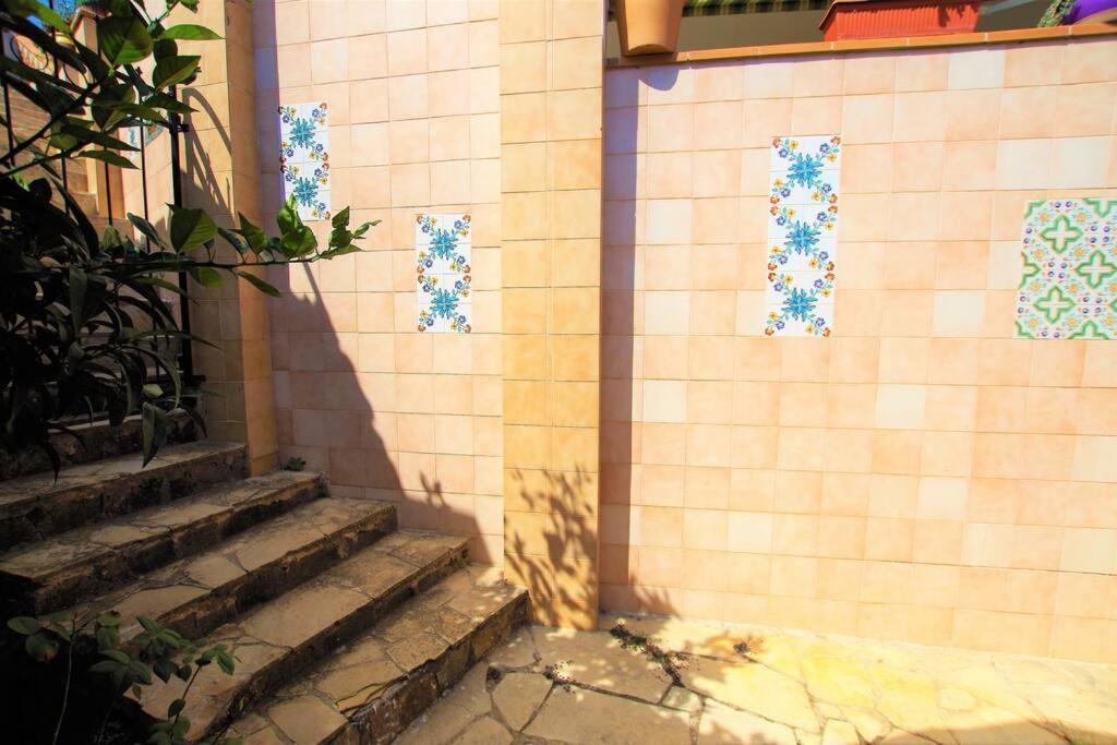 V&v Lloret-villa Suecia: Mountain View Casita With Air Conditioning Holiday home