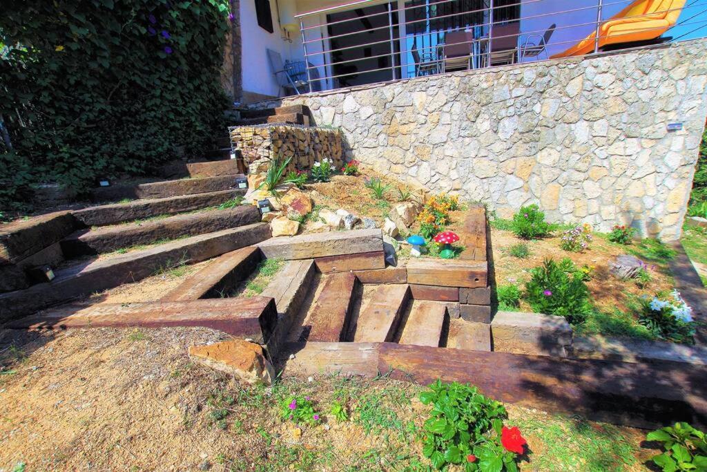 Holiday home V&v Lloret-villa Suecia: Mountain View Casita With Air Conditioning *