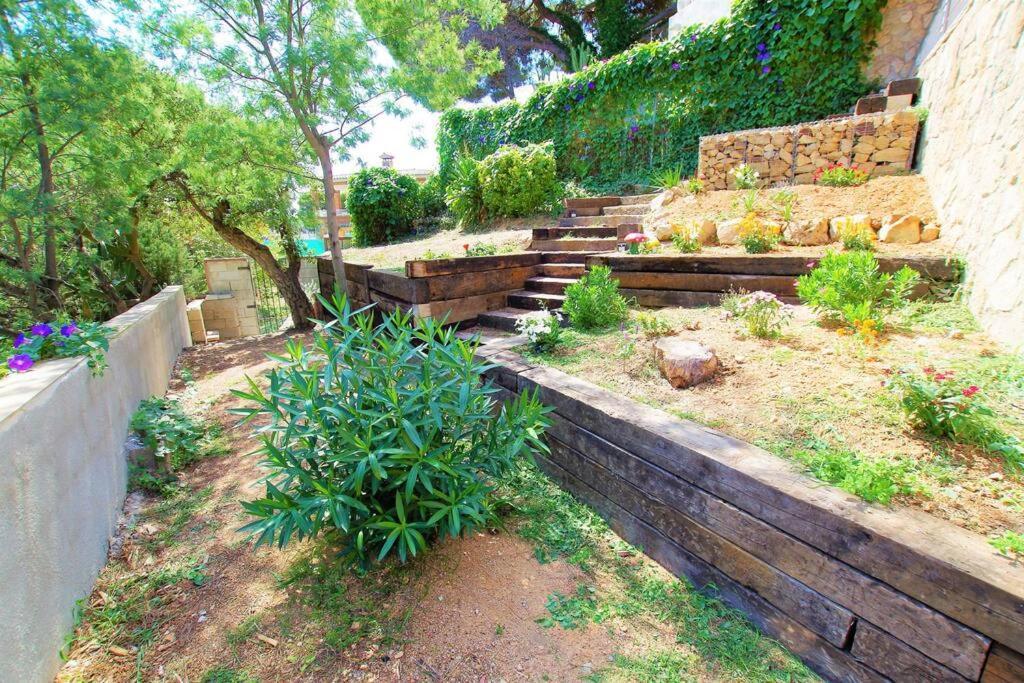 V&v Lloret-villa Suecia: Mountain View Casita With Air Conditioning Lloret de Mar