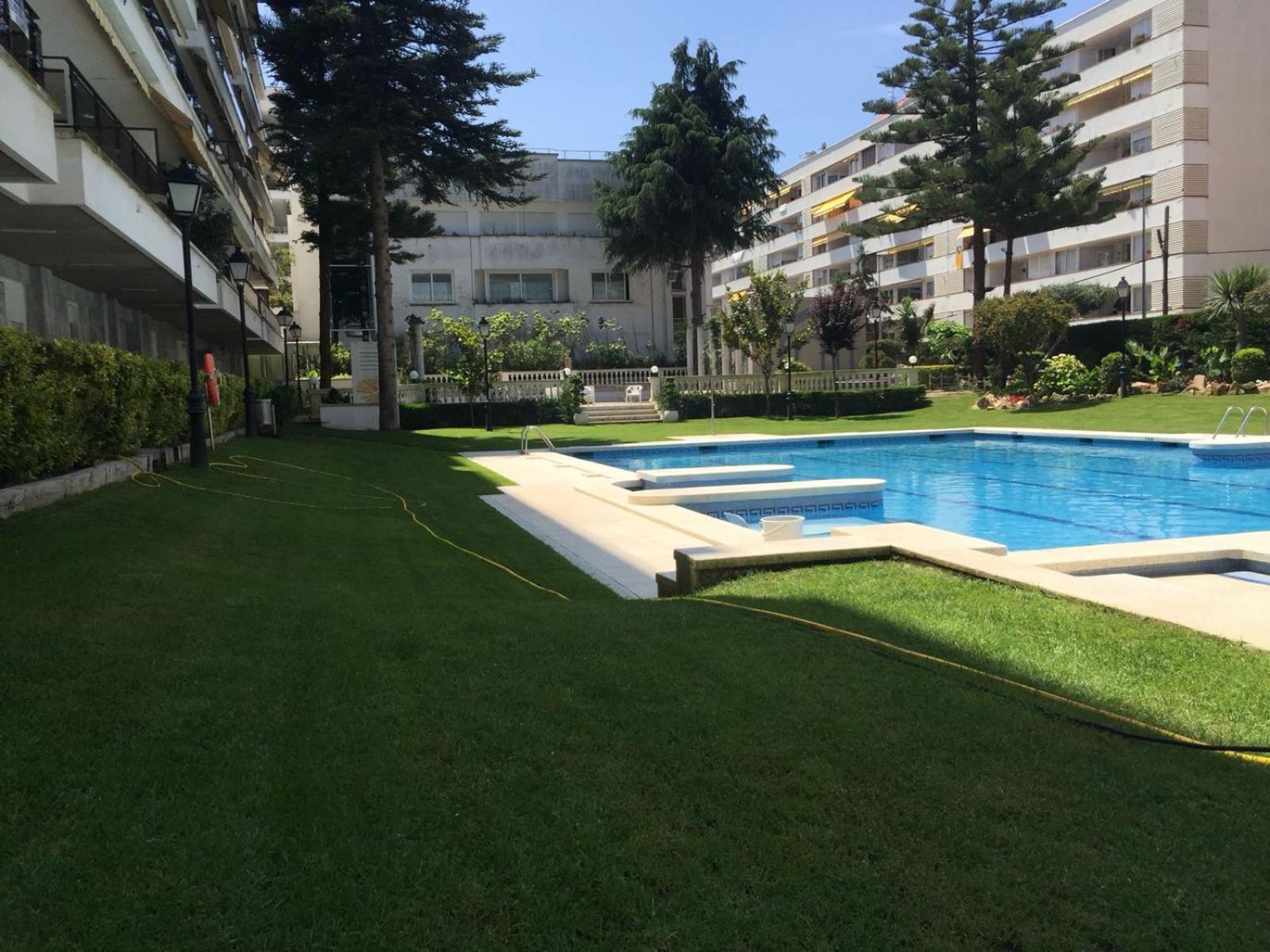 Apartamento A 100m De La Playa De Fenals - Lloret - Margarita * Lloret de Mar
