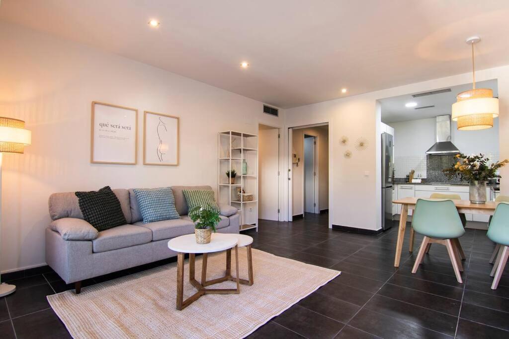 Apartment Seahomes Vacations - Acacias Beach&chic