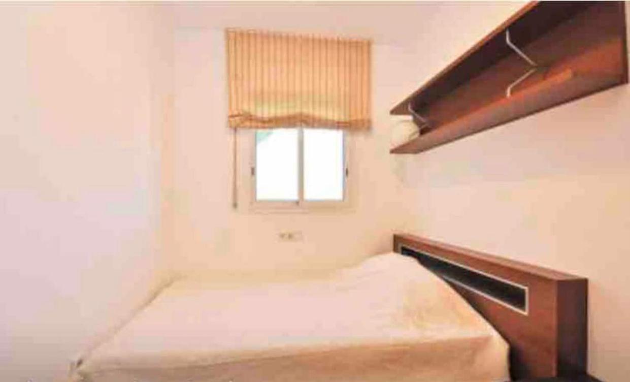 Wonderful Townhouse On Sa Boadella Beach Holiday home *