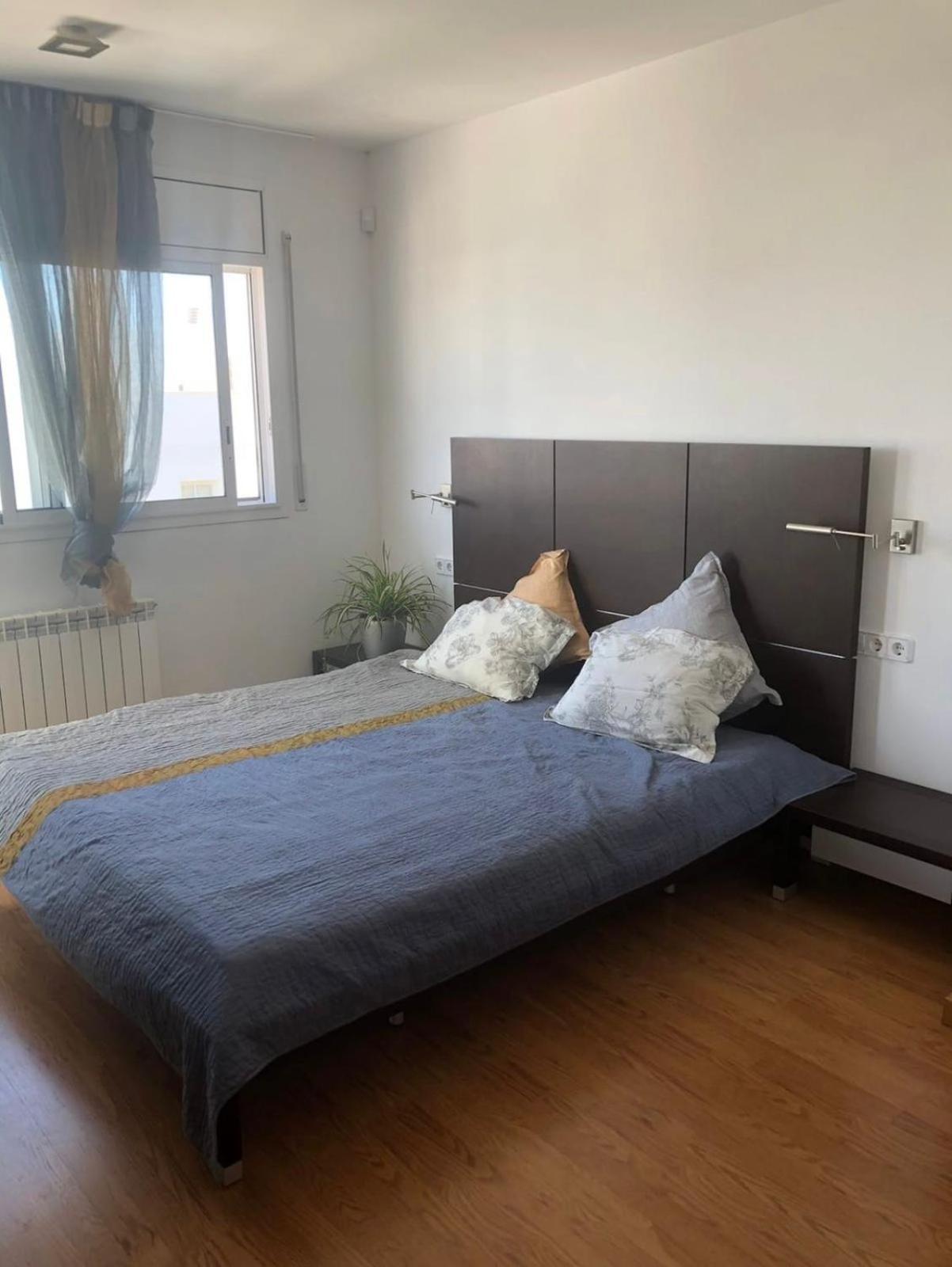 Wonderful Townhouse On Sa Boadella Beach Holiday home Lloret de Mar