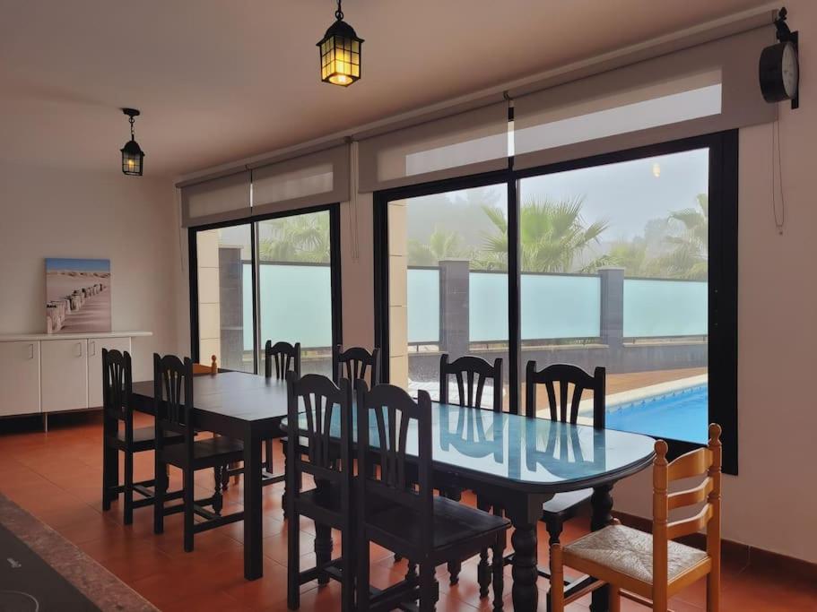 Aurore, 12 Persons, Large Salt-water Pool, Air Conditioning