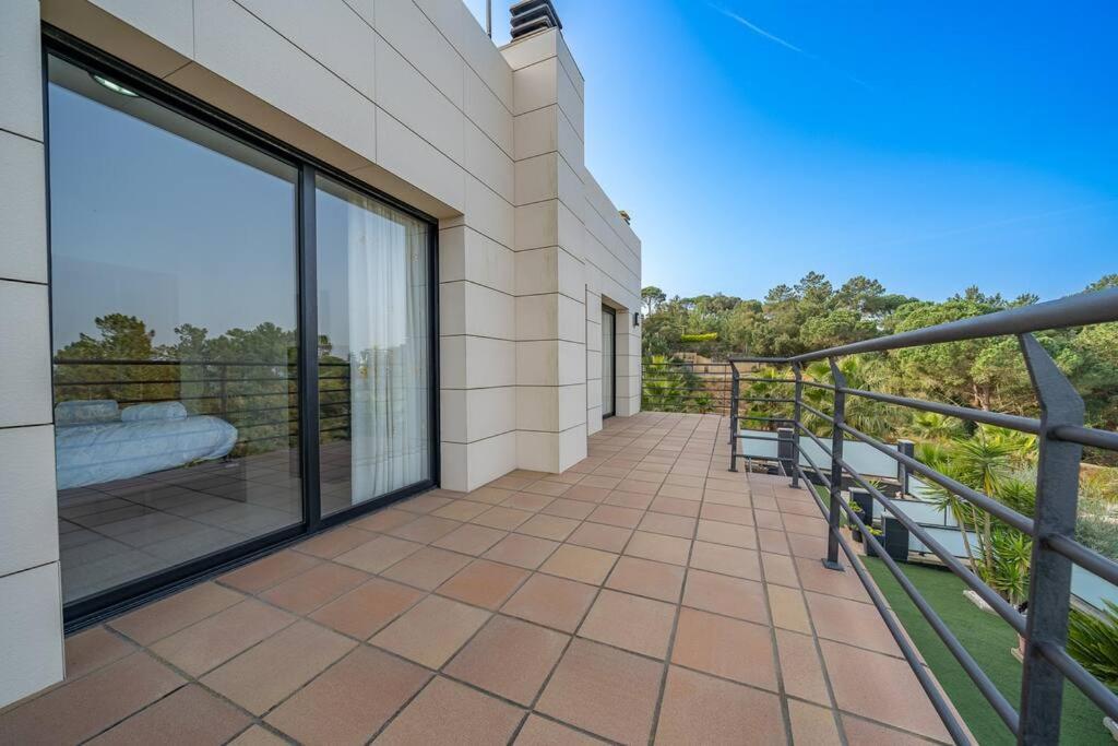 Aurore, 12 Persons, Large Salt-water Pool, Air Conditioning * Lloret de Mar