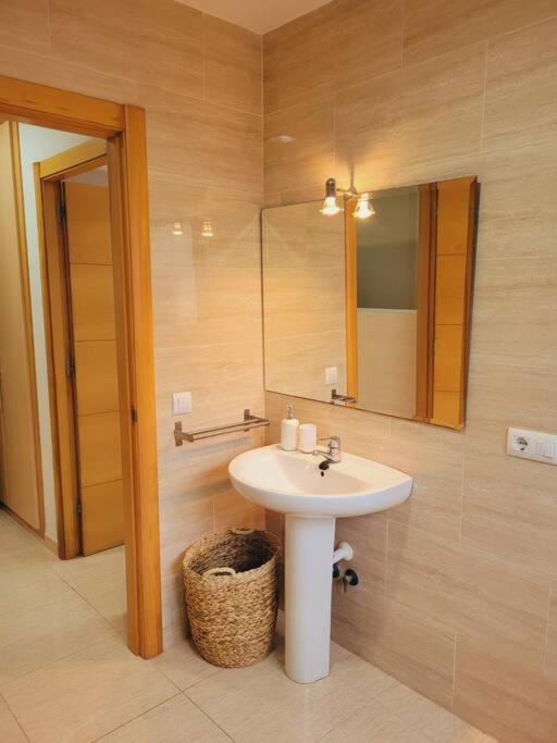 Aurore, 12 Persons, Large Salt-water Pool, Air Conditioning *