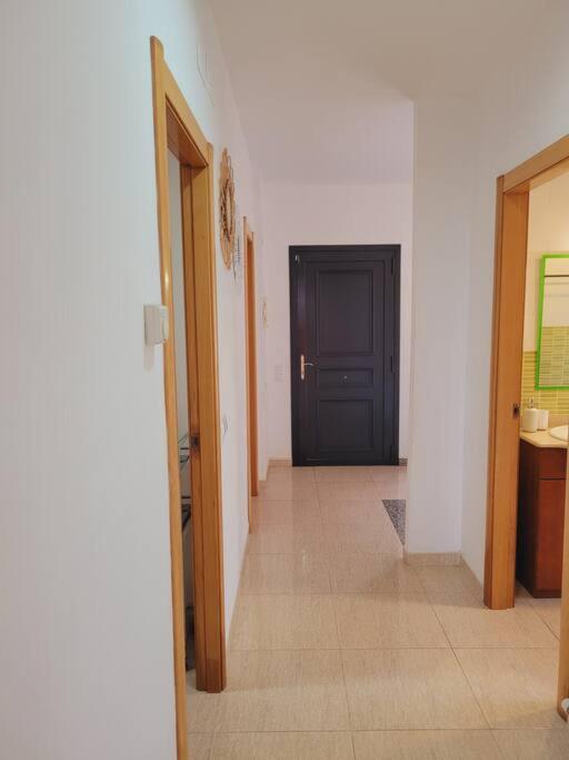 Aurore, 12 Persons, Large Salt-water Pool, Air Conditioning Pousada Lloret de Mar