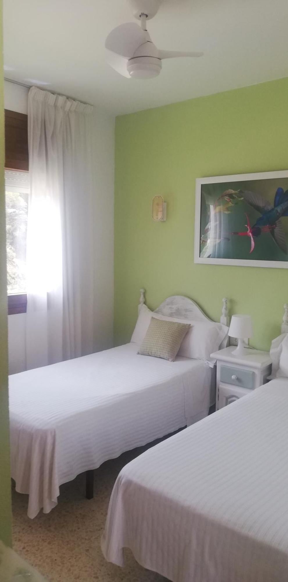 Guest house Pinares 2*
