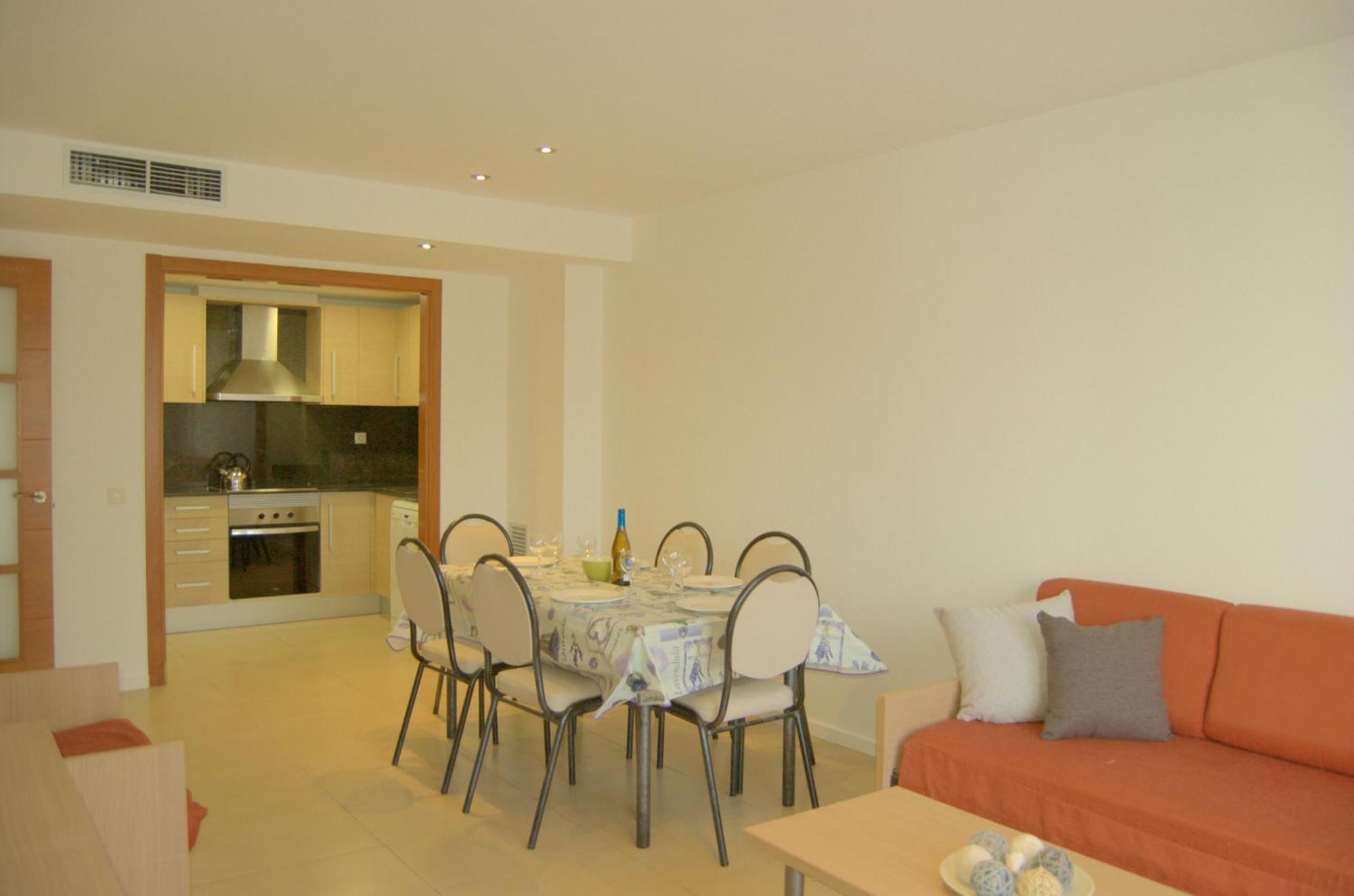 Aura, Centro De 2 * Lloret de Mar