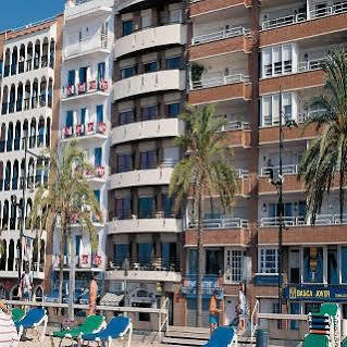 Almirall Apartment