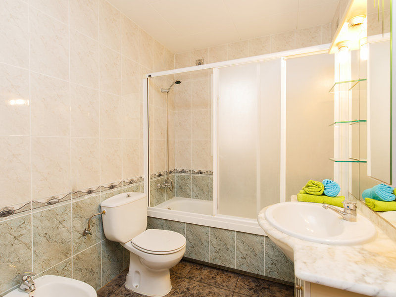 Clavel - Four Bedroom 3* Lloret de Mar